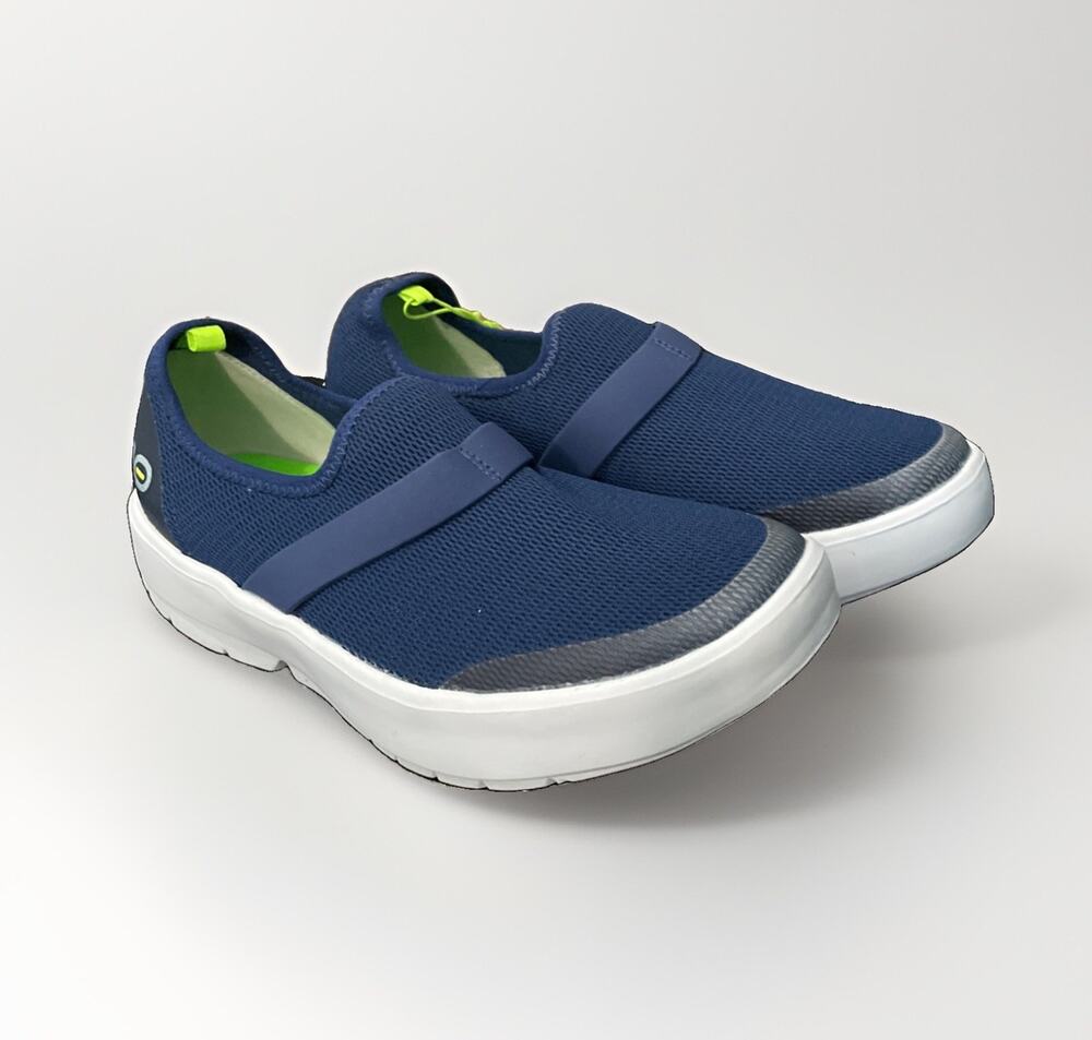 OOFOS OOMG Low Mesh White Navy Recovery Slip On Shoes Womens 8 New